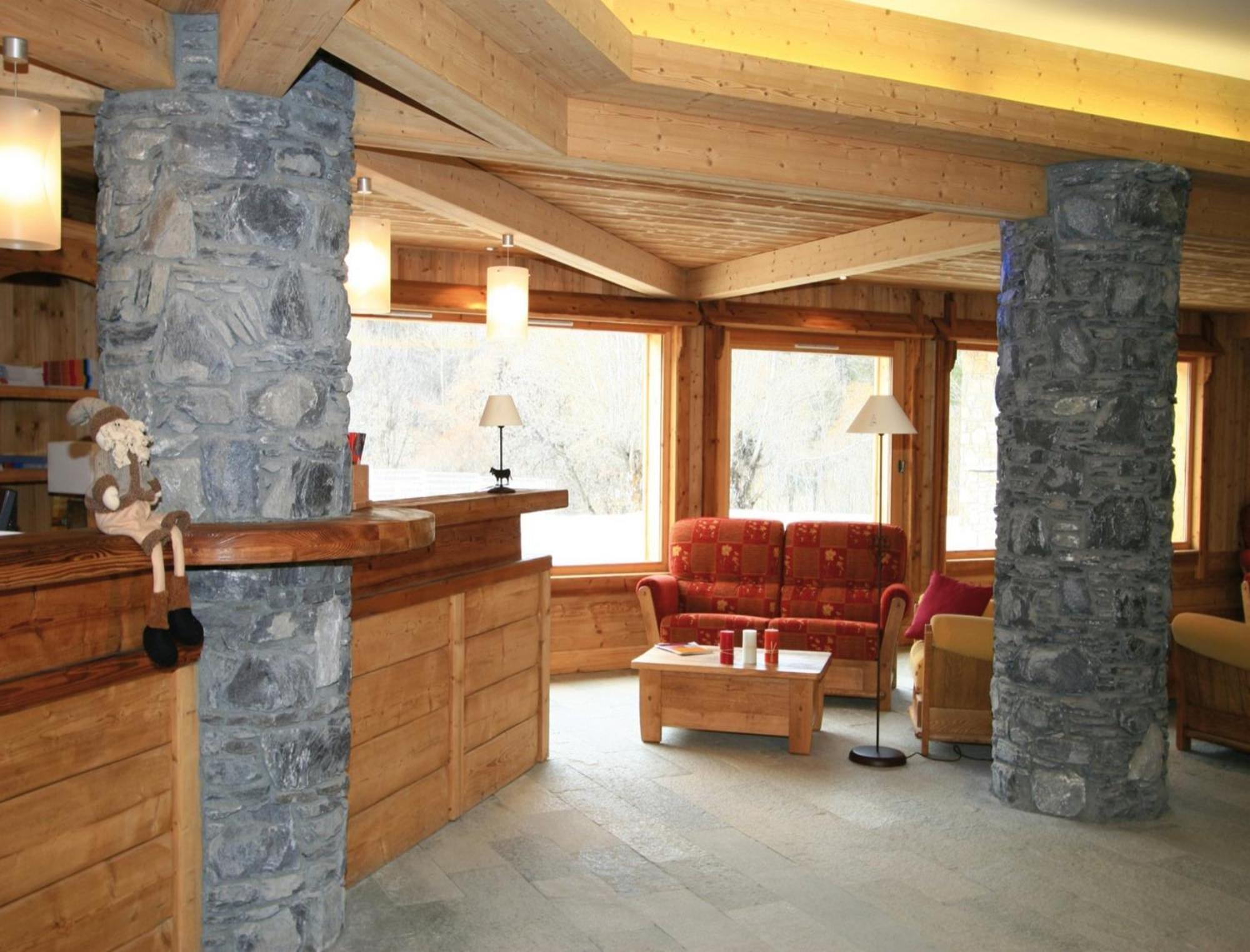 Lagrange Vacances Le Hameau Du Rocher Blanc Serre Chevalier Exteriör bild