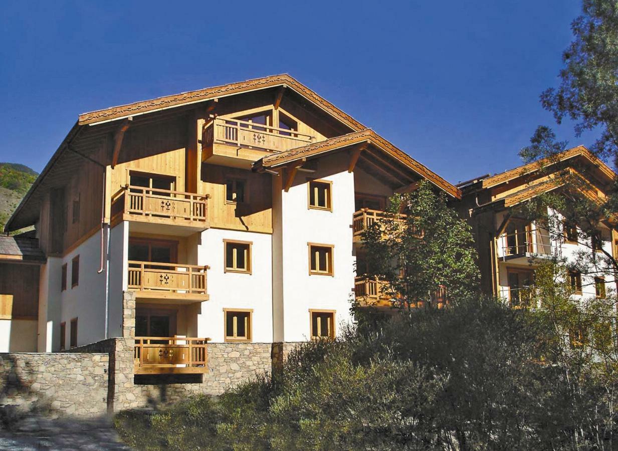 Lagrange Vacances Le Hameau Du Rocher Blanc Serre Chevalier Exteriör bild